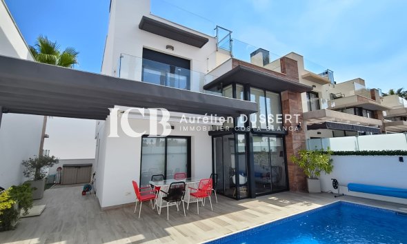 Revente - Villa -
Orihuela Costa - Lomas de Cabo Roig