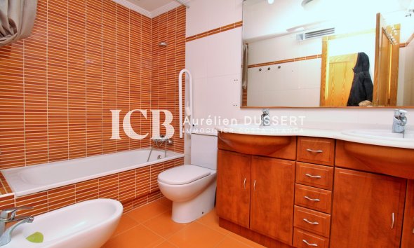 Revente - Appartement -
Orihuela Costa - Playa Flamenca