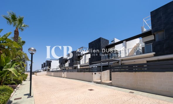 Revente - Maison mitoyenne -
Orihuela Costa - Los Dolses