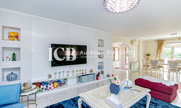 Revente - Maison individuelle -
Orihuela Costa - Campoamor Golf