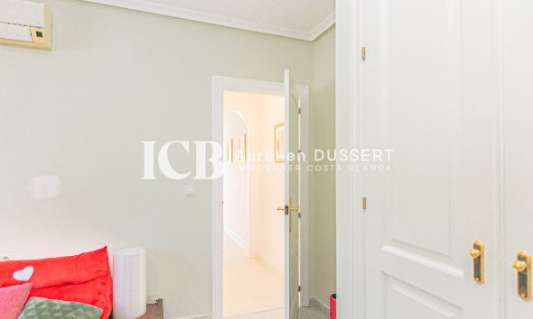 Revente - Maison individuelle -
Orihuela Costa - Campoamor Golf