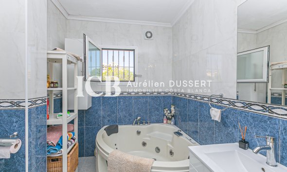 Revente - Maison individuelle -
Orihuela Costa - Campoamor Golf