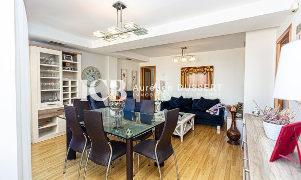 Resale - Apartment / flat -
Torrevieja