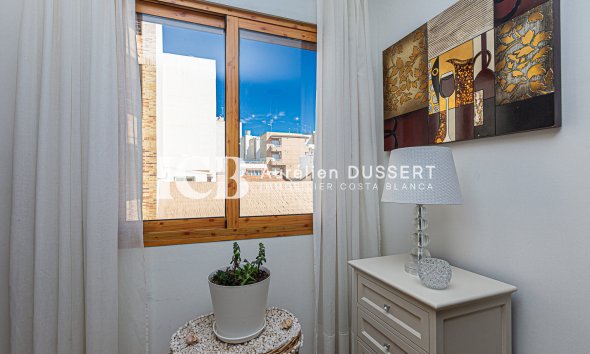 Resale - Apartment / flat -
Torrevieja