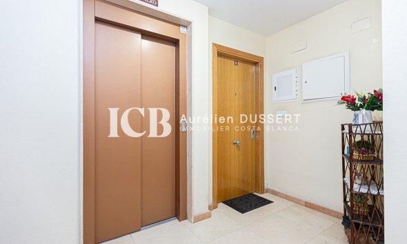 Resale - Apartment / flat -
Torrevieja