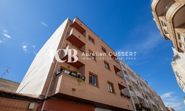 Resale - Apartment / flat -
Torrevieja