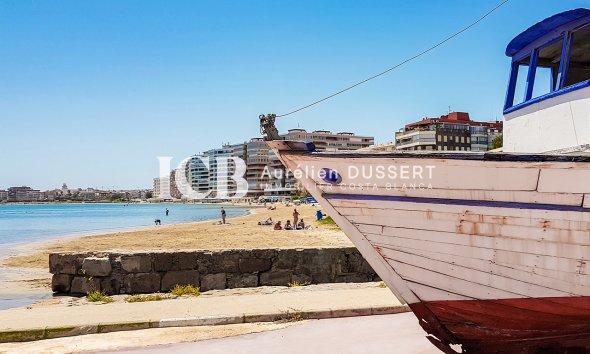 Resale - Apartment / flat -
Torrevieja