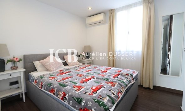 Revente - Maison individuelle -
Orihuela Costa - Cabo Roig