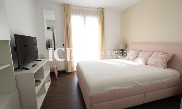 Revente - Maison individuelle -
Orihuela Costa - Cabo Roig