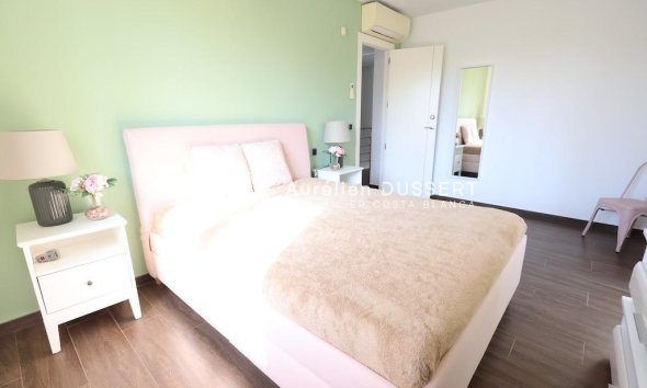 Revente - Maison individuelle -
Orihuela Costa - Cabo Roig