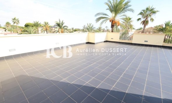 Revente - Maison individuelle -
Orihuela Costa - Cabo Roig