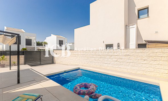 Reventa - Adosado -
Ciudad Quesada