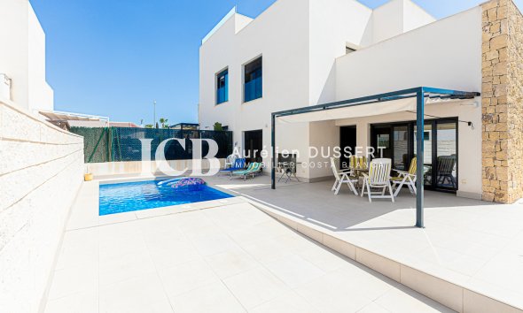 Reventa - Adosado -
Ciudad Quesada