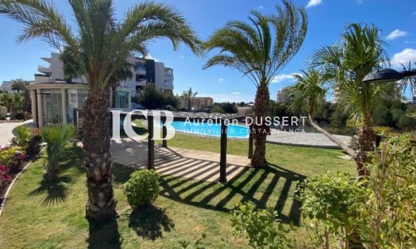 Revente - Appartement -
Orihuela Costa - Villamartín