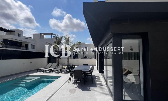 Revente - Villa -
Algorfa - La Finca Golf Resort