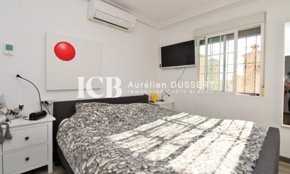 Revente - Maison mitoyenne -
Orihuela Costa - Villamartín