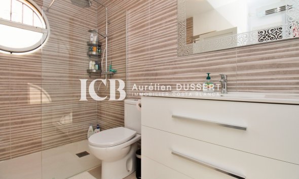 Revente - Maison mitoyenne -
Orihuela Costa - Villamartín