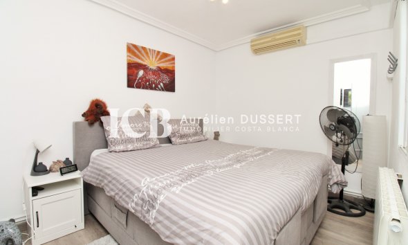 Revente - Maison mitoyenne -
Orihuela Costa - Villamartín