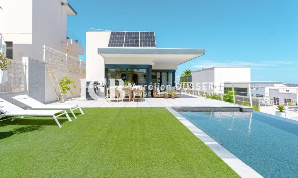 Revente - Villa -
San Miguel de Salinas - Urbanizaciones