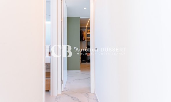 Revente - Villa -
San Miguel de Salinas - Urbanizaciones