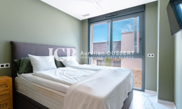 Revente - Villa -
San Miguel de Salinas - Urbanizaciones