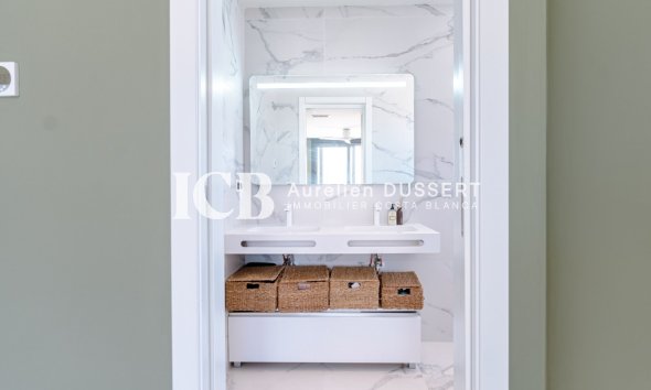 Revente - Villa -
San Miguel de Salinas - Urbanizaciones