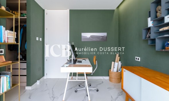 Revente - Villa -
San Miguel de Salinas - Urbanizaciones