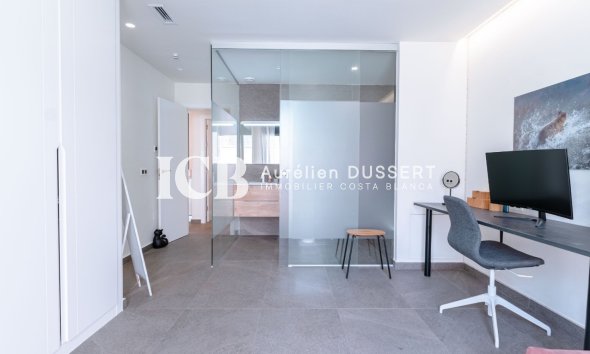 Revente - Villa -
San Miguel de Salinas - Urbanizaciones