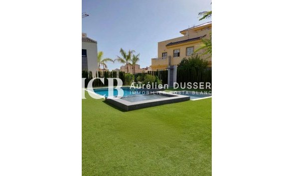 Revente - Appartement -
Los Balcones - Torrevieja