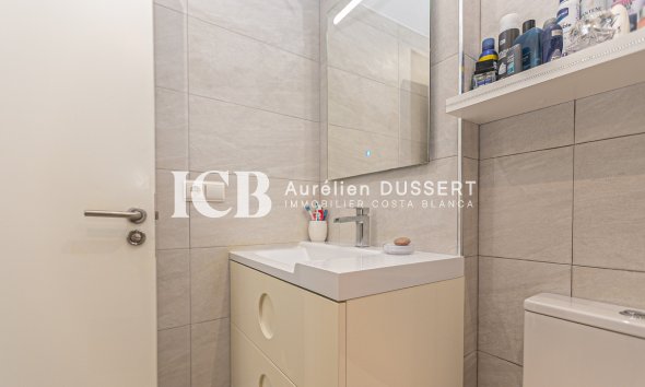 Revente - Appartement -
Orihuela Costa - La Zenia