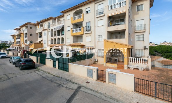 Revente - Appartement -
Orihuela Costa - La Zenia