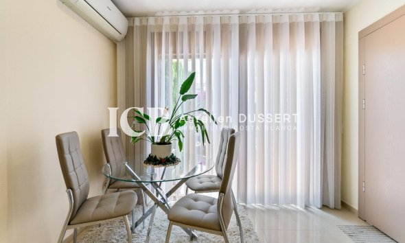 Revente - Maison mitoyenne -
Torrevieja - Aguas Nuevas