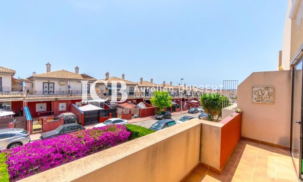 Revente - Maison mitoyenne -
Torrevieja - Aguas Nuevas