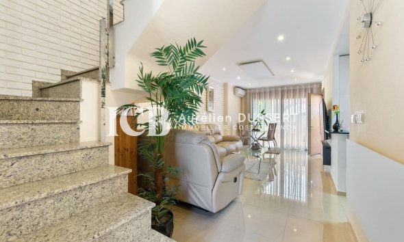 Revente - Maison mitoyenne -
Torrevieja - Aguas Nuevas
