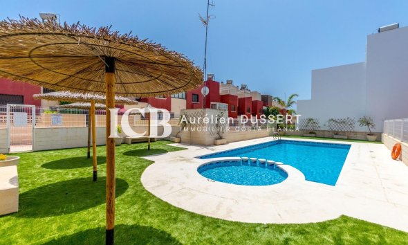 Revente - Maison mitoyenne -
Torrevieja - Aguas Nuevas