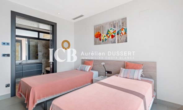 Revente - Maison mitoyenne -
Orihuela Costa - Los Dolses