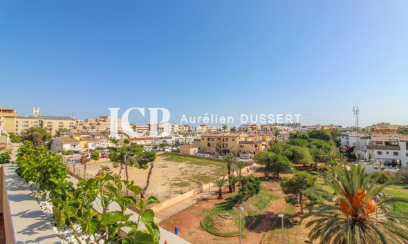 Revente - Appartement -
Punta Prima - Torrevieja
