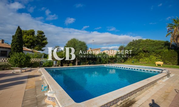 Revente - Appartement -
Punta Prima - Torrevieja