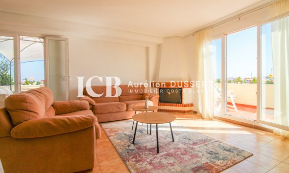 Revente - Appartement -
Punta Prima - Torrevieja