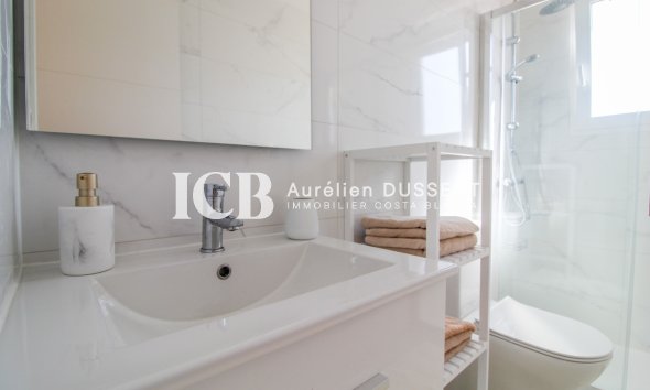 Revente - Appartement -
Punta Prima - Torrevieja