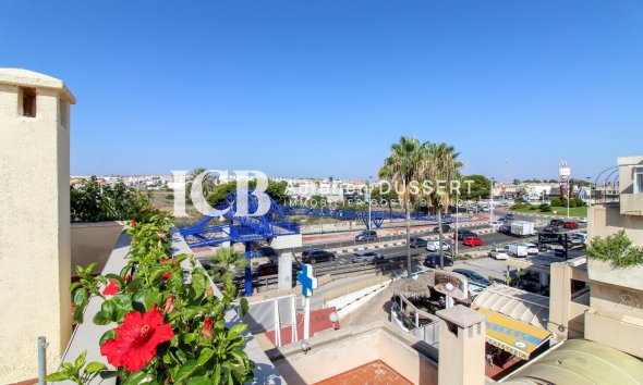 Revente - Appartement -
Punta Prima - Torrevieja