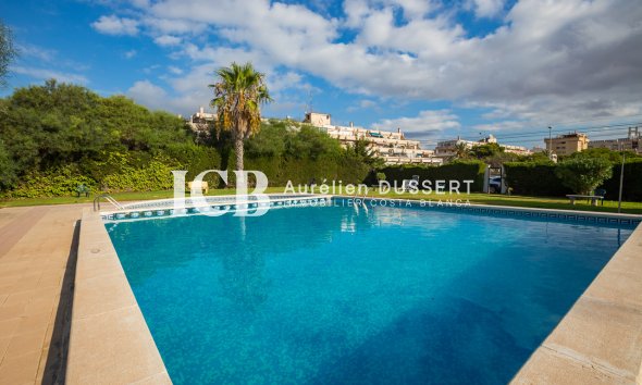 Revente - Appartement -
Punta Prima - Torrevieja