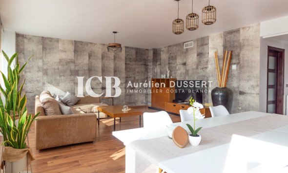 Revente - Appartement -
Torrevieja - Centro