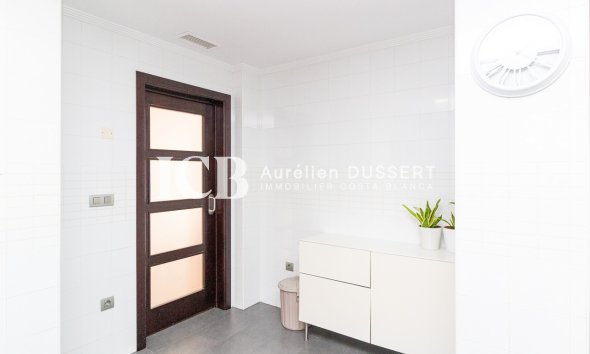 Revente - Appartement -
Torrevieja - Centro