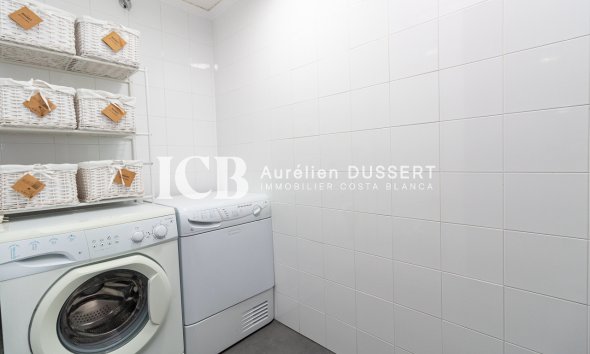 Revente - Appartement -
Torrevieja - Centro