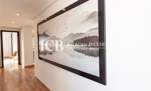 Revente - Appartement -
Torrevieja - Centro