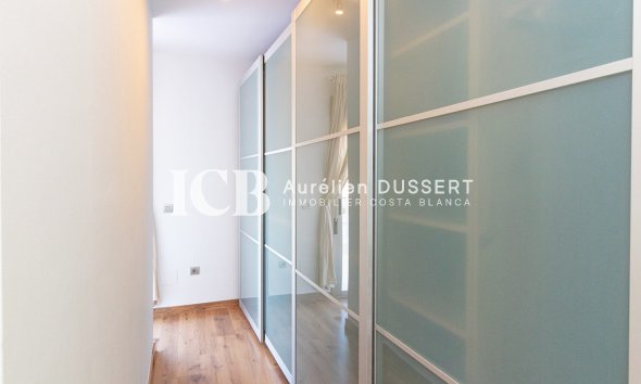 Revente - Appartement -
Torrevieja - Centro