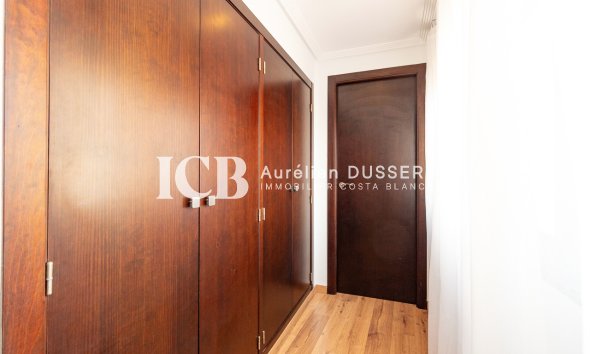 Revente - Appartement -
Torrevieja - Centro