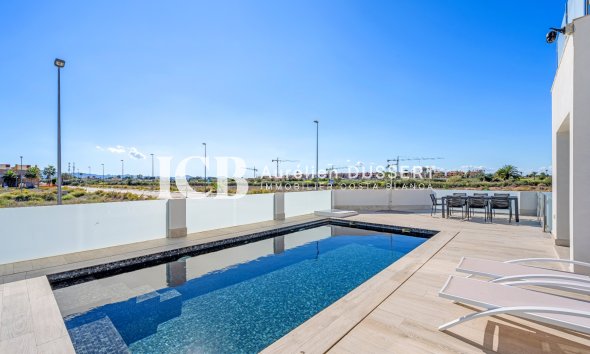 Revente - Villa -
Los Alcázares - Town