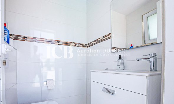 Revente - Villa -
Orihuela Costa - La Zenia